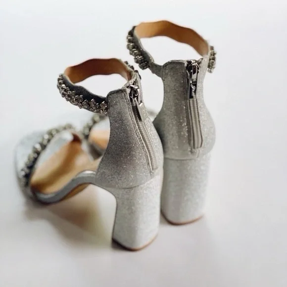 NEW Badgley Mischka Mayra Silver Glitter Rhinestone Ankle Strap Heels - Picture 6 of 12